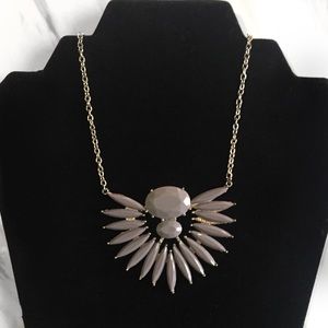 Starburst Bib Necklace ✨